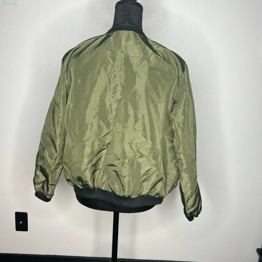 Jacket - Picture 4 of 4